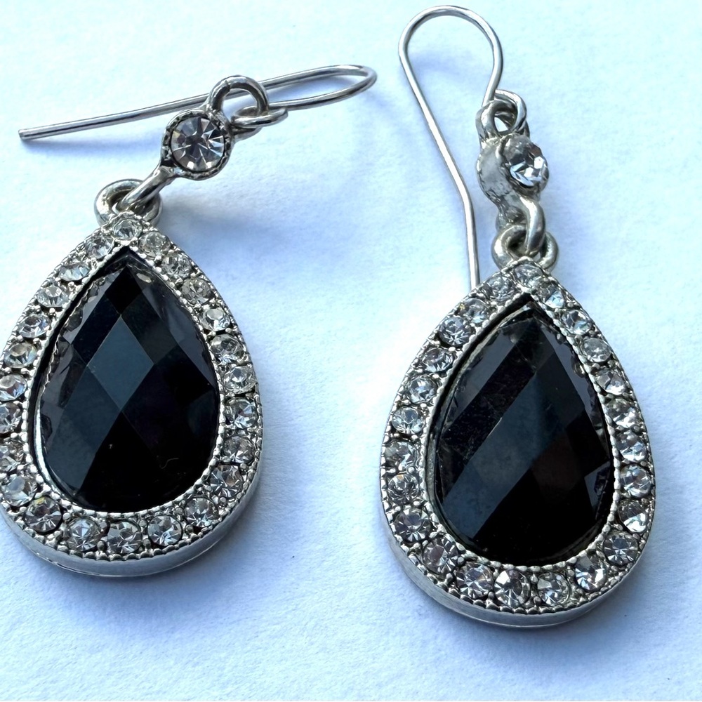Bundle 2 Pair Red And Black Teardrop Earrings Crystal & Rhinestone Dangle - Picture 7 of 8